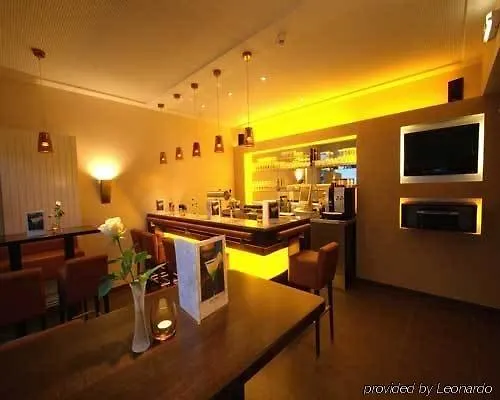 דיסלדורף Air Hotel Wartburg