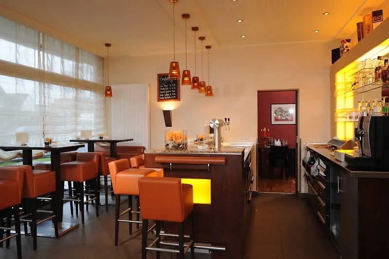 דיסלדורף Air Hotel Wartburg גרמניה